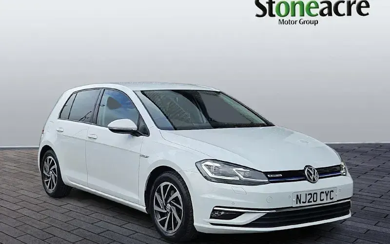 Used VW Golf VIII Edition 131 HP (96 kW) 2020 Hatchback
