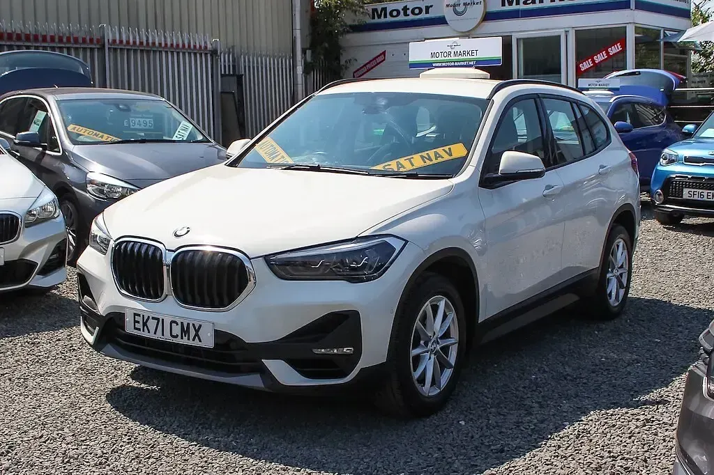 Used BMW X1 Comfort Edition 178 HP (130 kW) 2021 White SUV