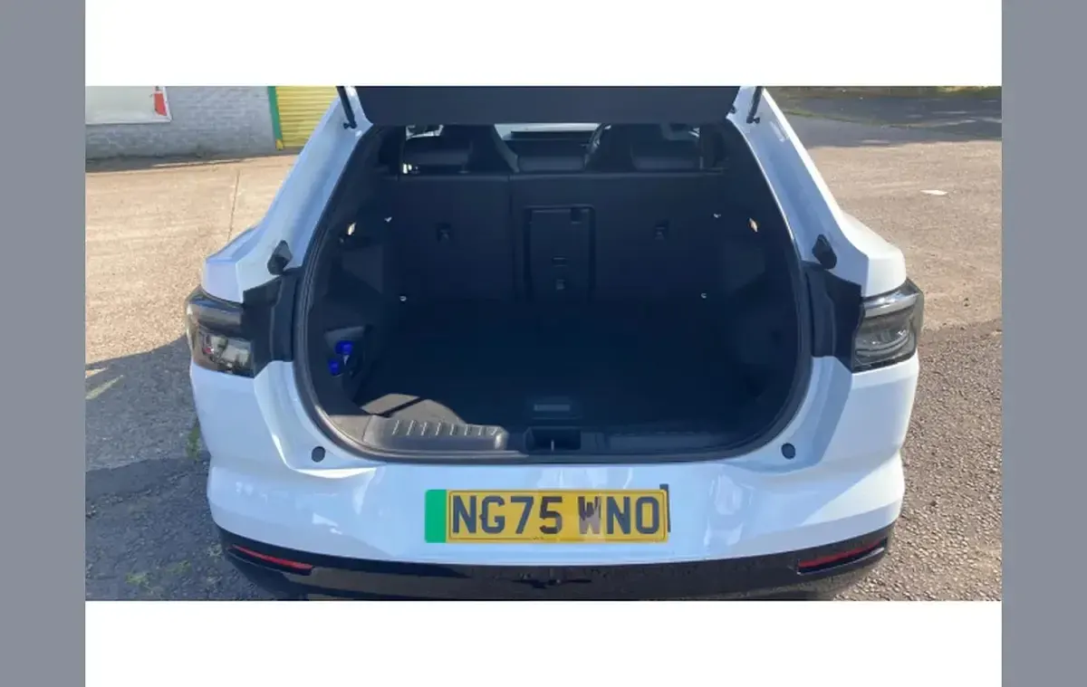 Used Ford Capri Select 210 kW (286 HP) 2025 White SUV