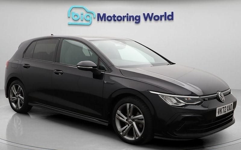 Used 2024 VW Golf VIII R-line Hatchback | £19,900 (Good price) - Image 1/4