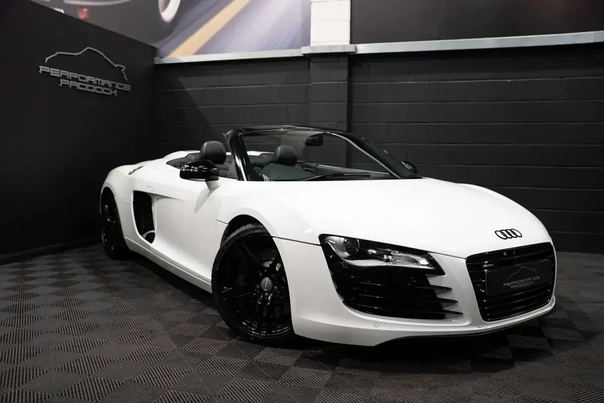 Used Audi R8 Spyder Performance 2011 White Cabriolet