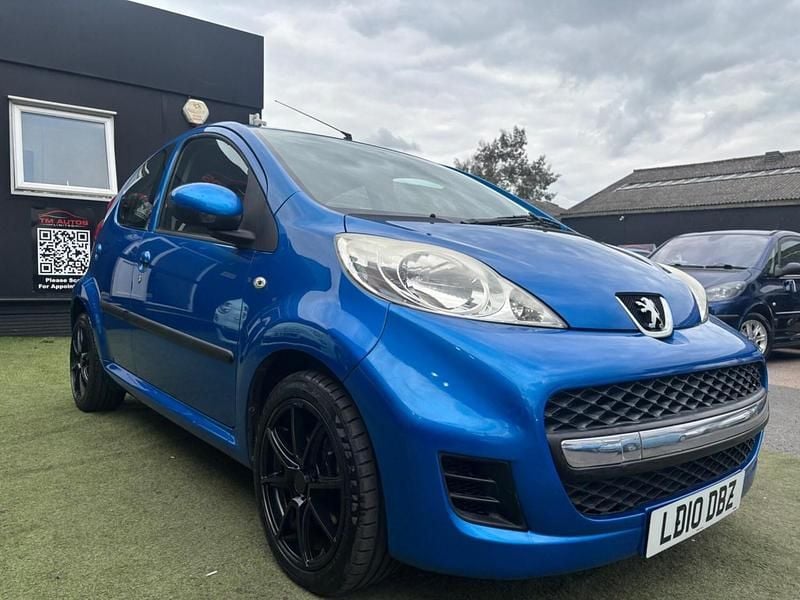 Used Peugeot 107 68 HP (50 kW) 2010 Blue Hatchback