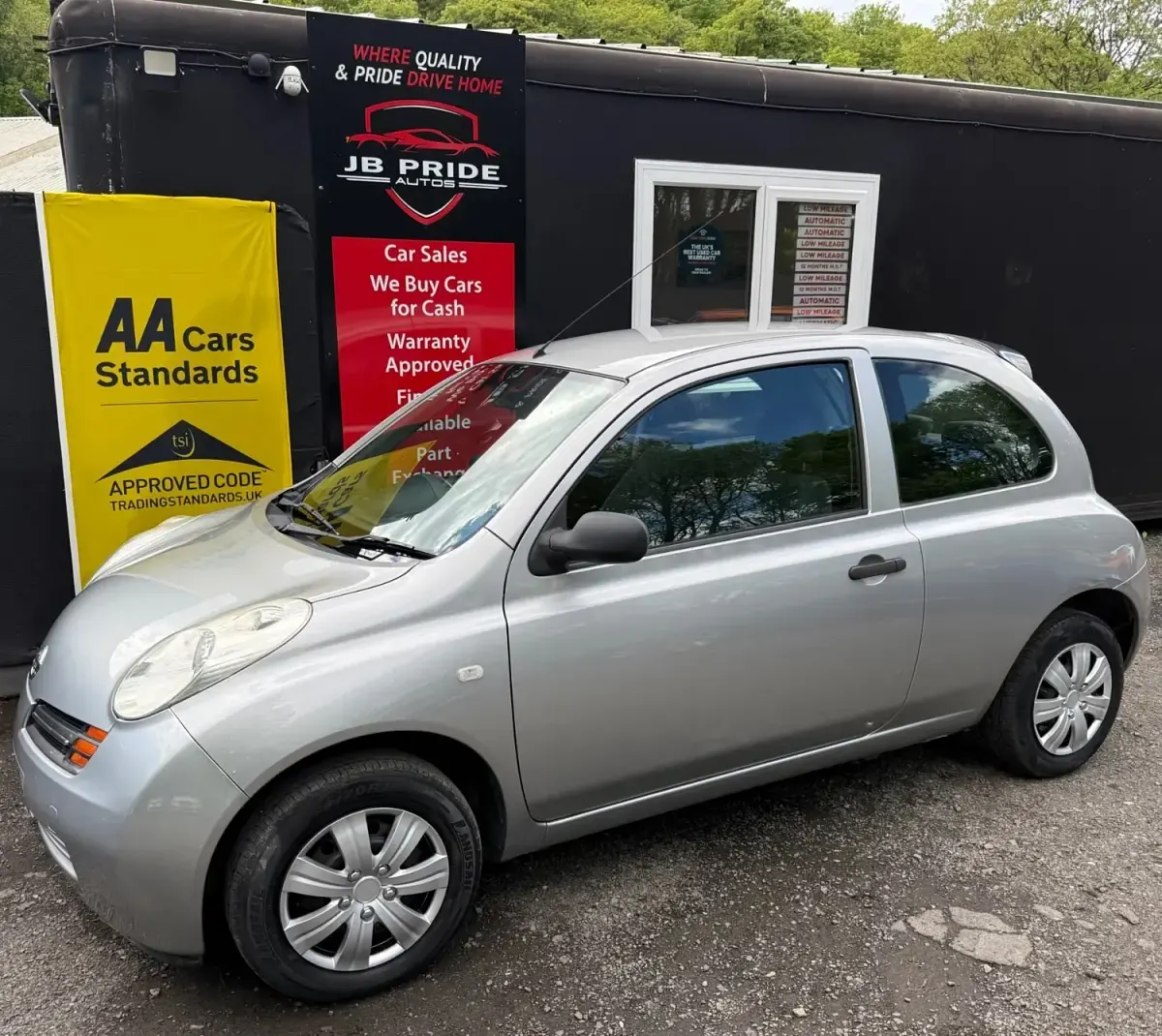 Usata Nissan Micra S 2004 Argento Utilitaria