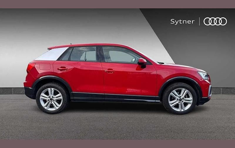Used Audi Q2 Sport 147 HP (108 kW) 2022 Red SUV