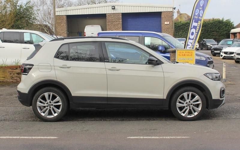 Used VW T-Cross Active 110 HP (80 kW) 2021 Grey SUV