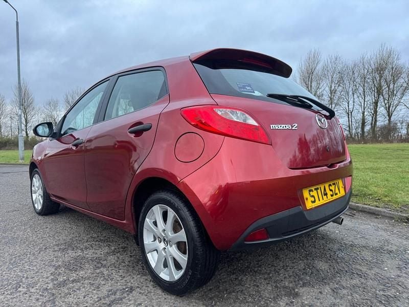 Used Mazda 2 2014 Red Hatchback