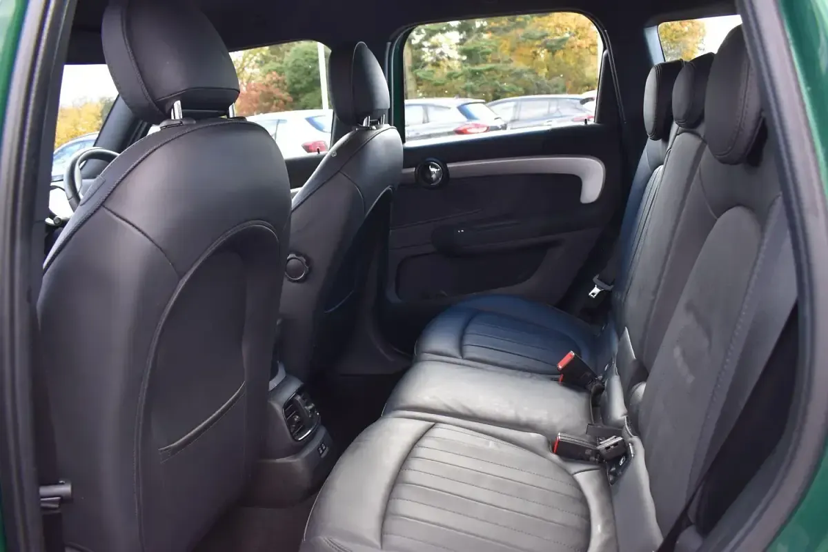 Used Mini Cooper Exclusive 2022 Green Hatchback