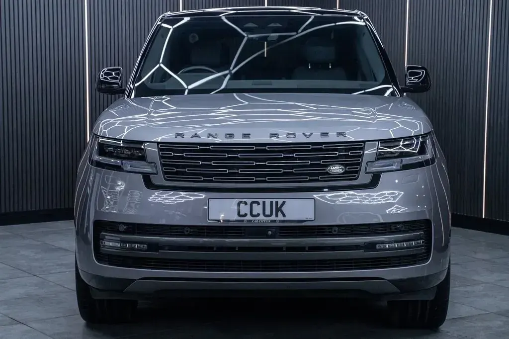 Used Land Rover Range Rover SE 350 HP (257 kW) 2022 Grey SUV