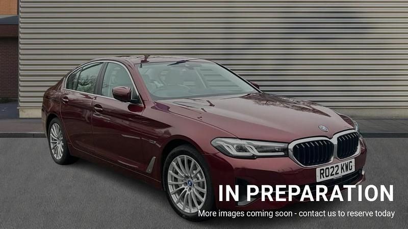 Used BMW 530e Comfort Edition 292 HP (214 kW) 2022 Red Sedan