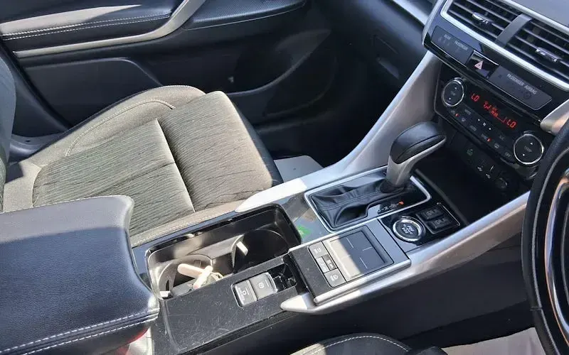 Used Mitsubishi Eclipse Cross 163 HP (119 kW) 2019 Red SUV