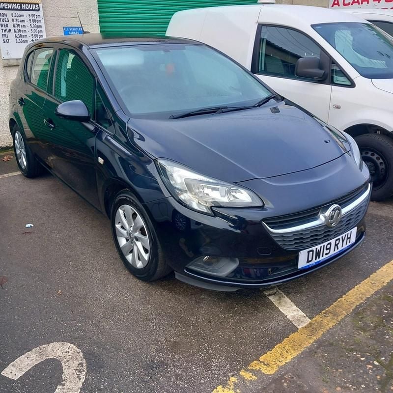 Used Vauxhall Corsa Design Edition 90 HP (66 kW) 2019 Blue Hatchback
