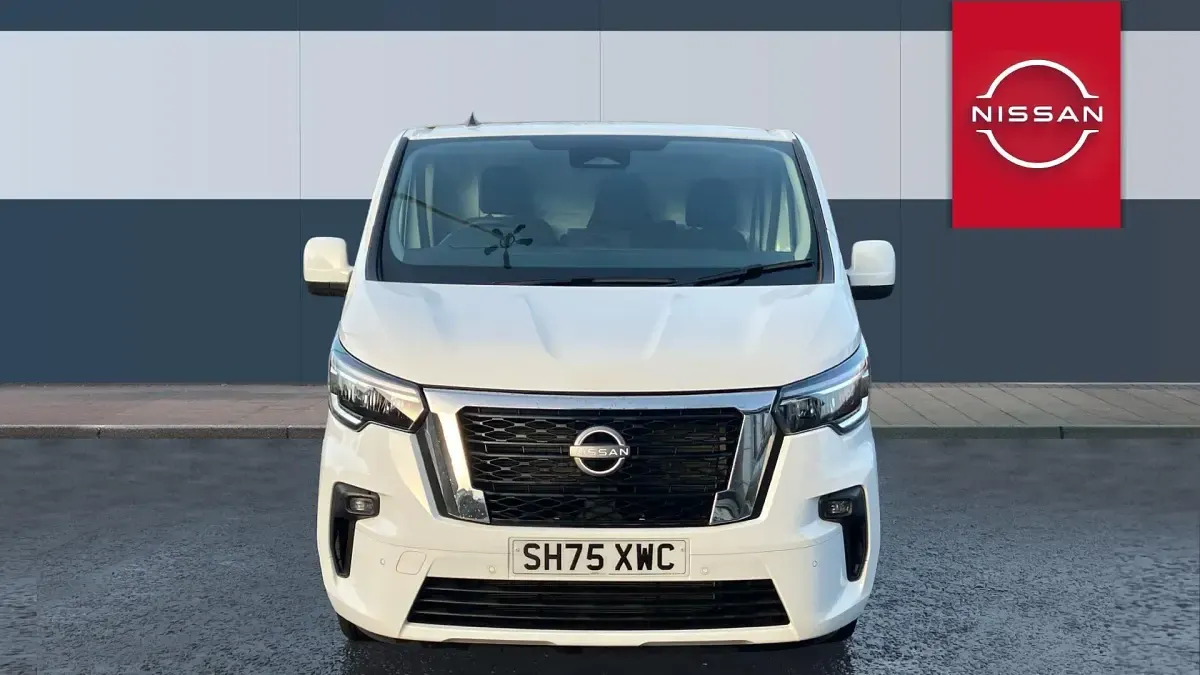 Usado Nissan Primastar Tekna 130 HP (95 kW) 2025 Monovolume