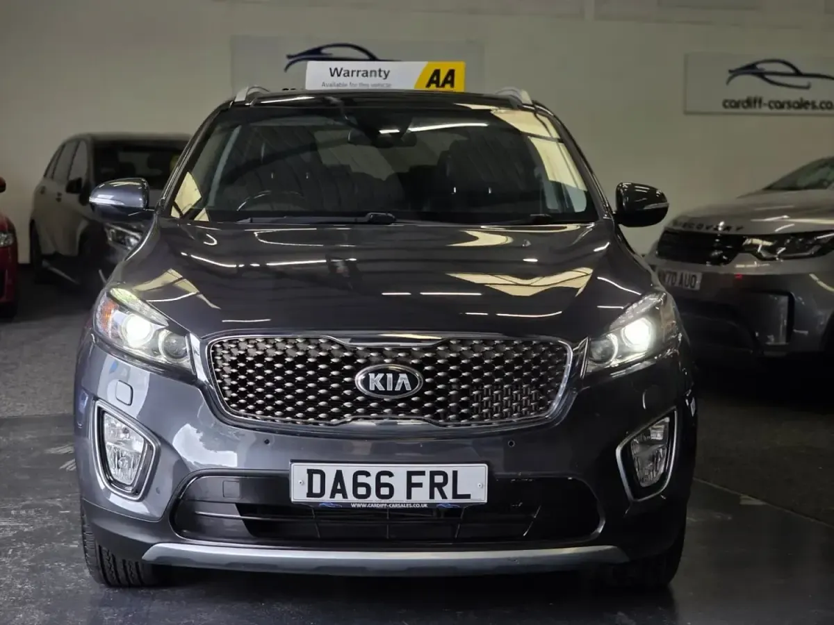 Used Kia Sorento 2016 Grey SUV