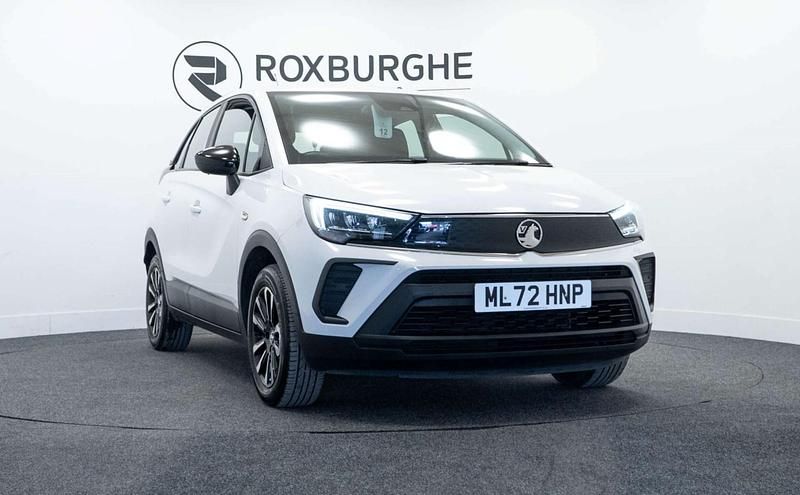 Used Vauxhall Crossland Design Edition 83 HP (61 kW) 2022 White SUV