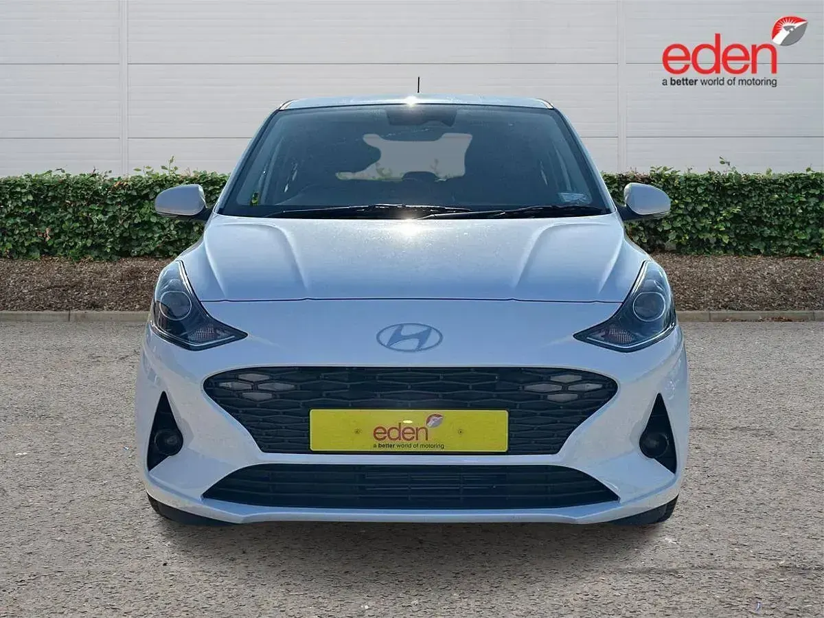 New Hyundai i10 Premium 2026 White Hatchback