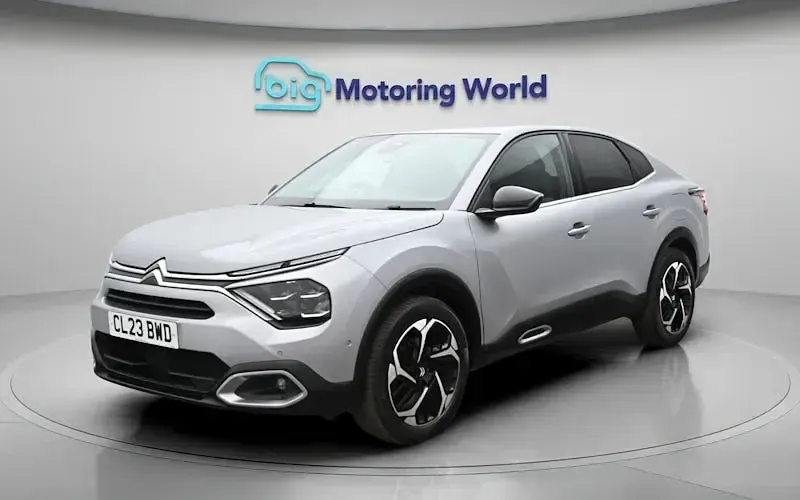 Usado Citroën C4 X PureTech 131 HP (96 kW) 2023 Cinzento SUV