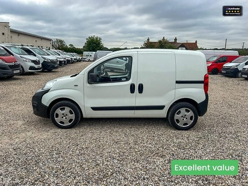 White Used 2020 Fiat Fiorino MPV | £6,994 (A bit pricey) - Image 1/4