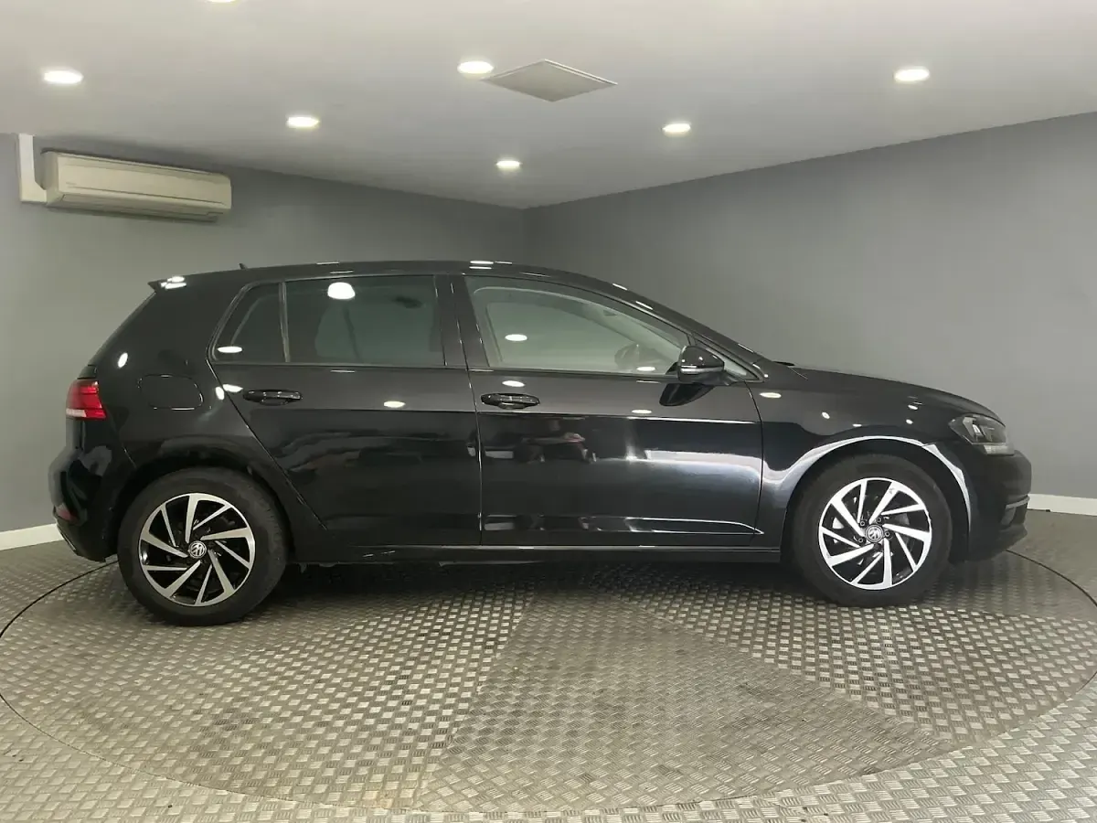 Used VW Golf VII Match 115 HP (84 kW) 2019 Black Hatchback