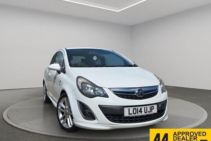 White Used 2014 Vauxhall Corsa SRi Hatchback | £4,200 (Good price) - Image 1/1