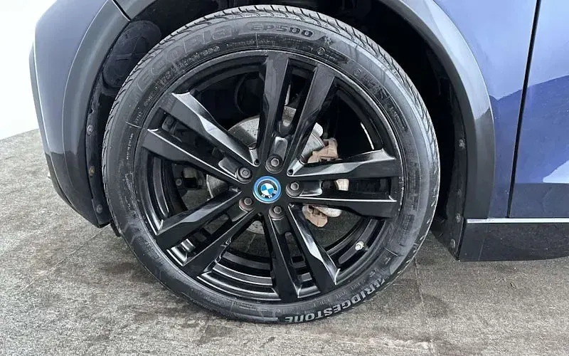 Used BMW i3 Comfort Edition 135 kW (184 HP) 2018 Blue Hatchback