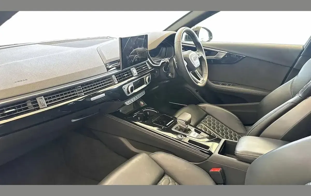 Used Audi RS4 Advanced 444 HP (326 kW) 2022 Grey Estate