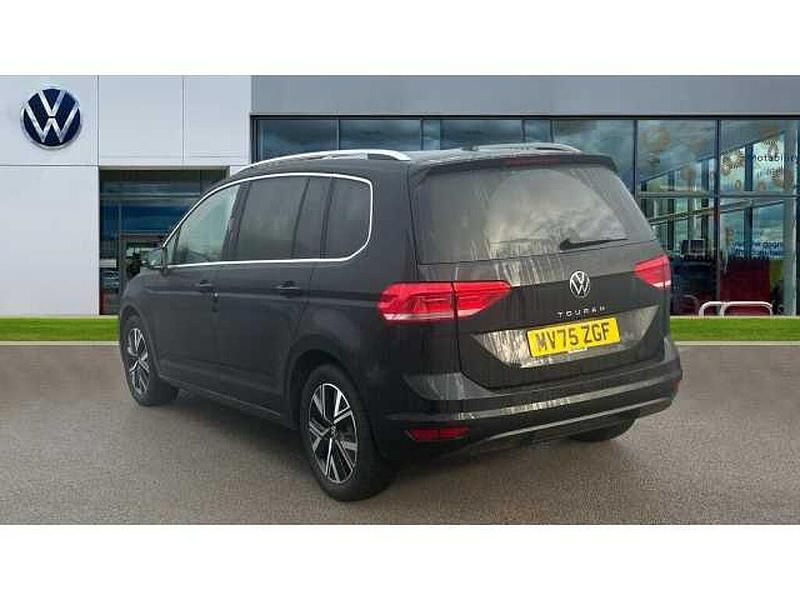 Used VW Touran SEL 150 HP (110 kW) 2025 Grenadilla black metallic MPV