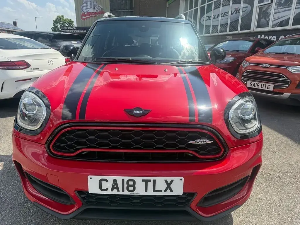 Used Mini John Cooper Works 231 HP (169 kW) 2018 Red Hatchback