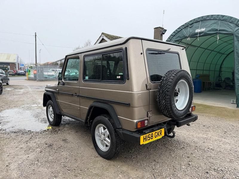 Begagnad Mercedes G300 1990 Grå SUV