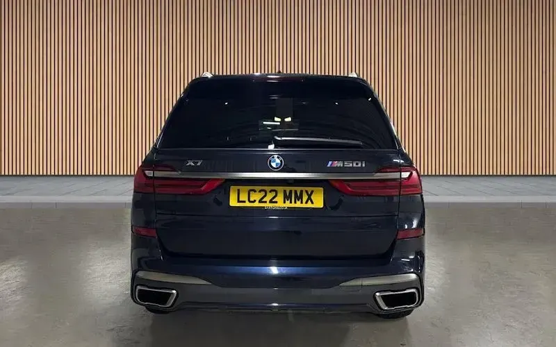 Used BMW X7 Comfort Edition 530 HP (389 kW) 2022 Carbon black SUV
