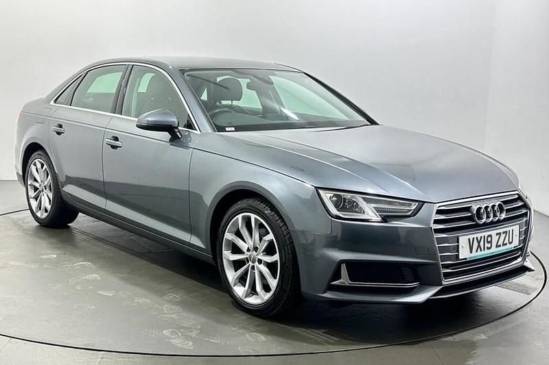 Used Audi A4 Sport 150 HP (110 kW) 2019 Grey Sedan
