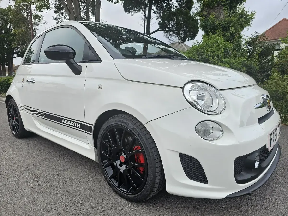 Used Abarth 595 140 HP (102 kW) 2016 White Hatchback