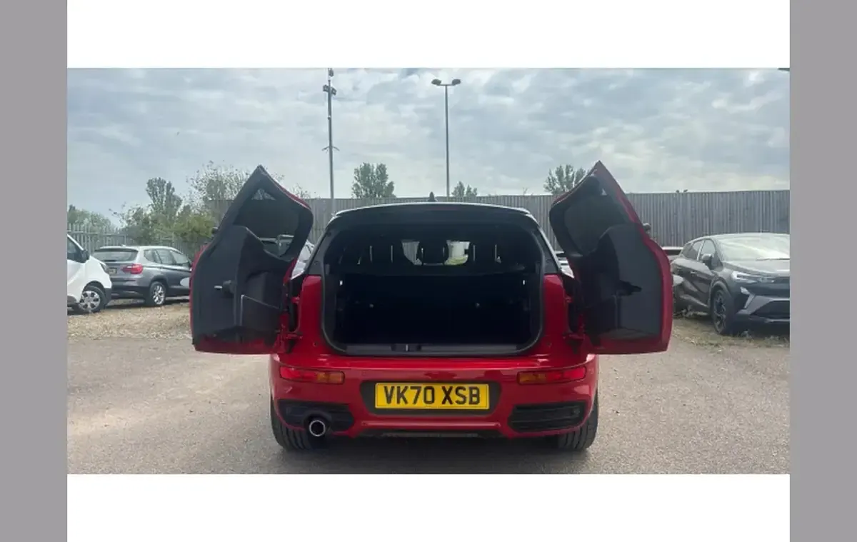 Used Mini Cooper Clubman Sport 136 HP (100 kW) 2020 Red Estate