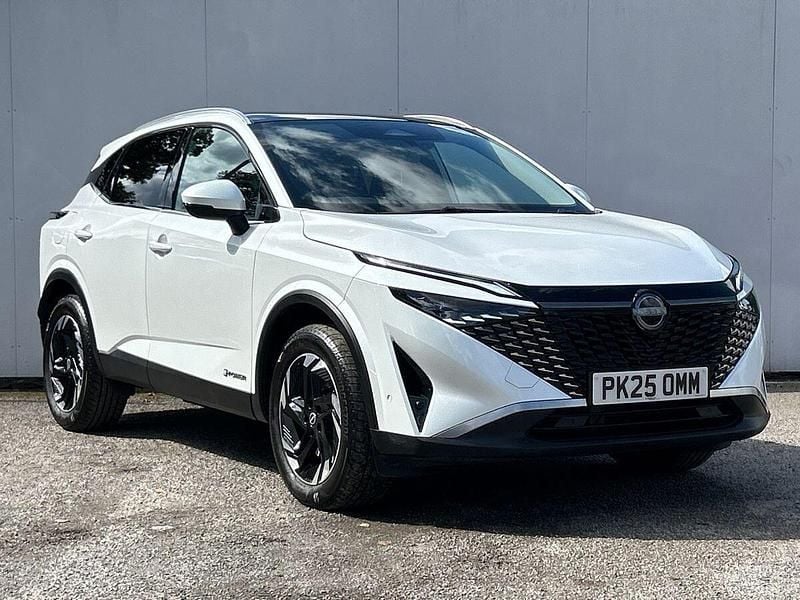 White Used 2025 Nissan Qashqai N-Connecta SUV | £27,439 (Fair price) - Image 1/4