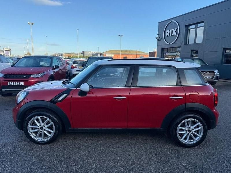 Used Mini Cooper SD 2015 Red Hatchback