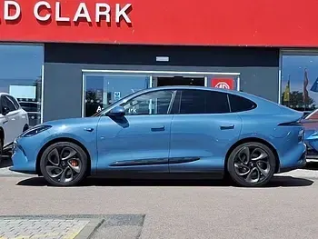 Used MG IM6 300 kW (408 HP) 2025 Blue SUV