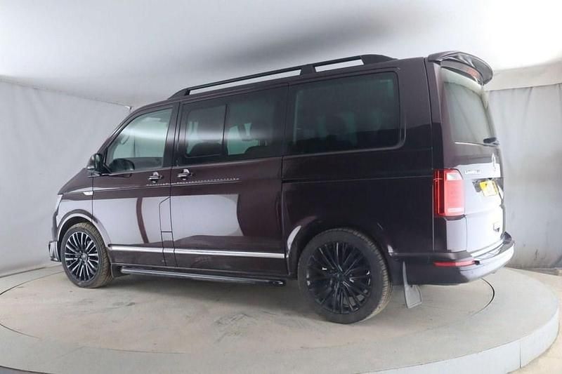 Used VW Caravelle Executive 204 HP (150 kW) 2016 Purple MPV