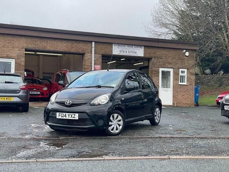 Used Toyota Aygo 68 HP (50 kW) 2014 Black Hatchback