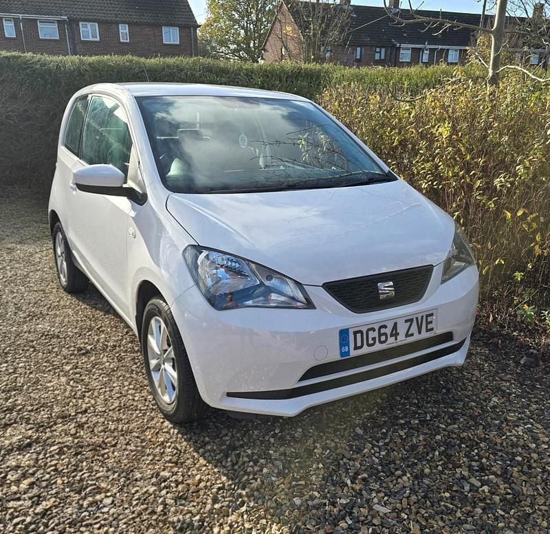 White Used 2014 Seat Mii Hatchback | £4,995 (Fair price) - Image 1/4