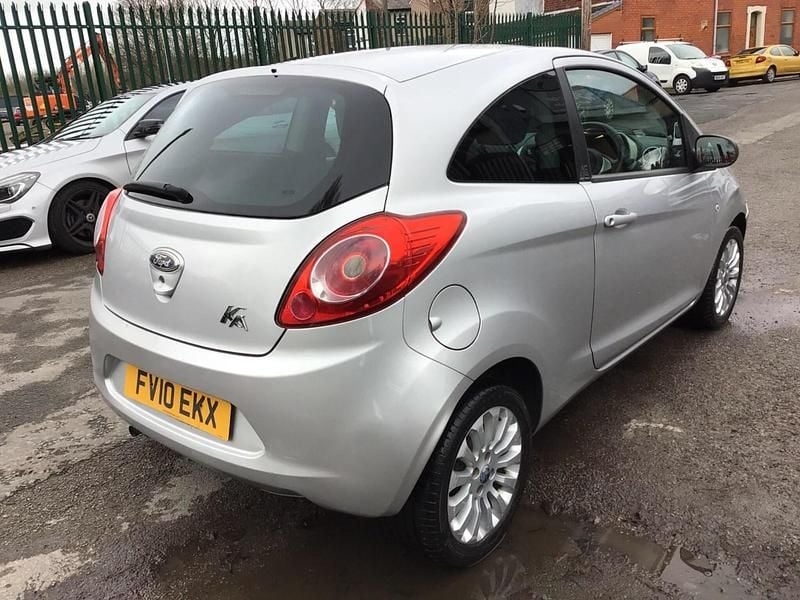 Used Ford Ka Zetec 69 HP (50 kW) 2010 Silver Hatchback