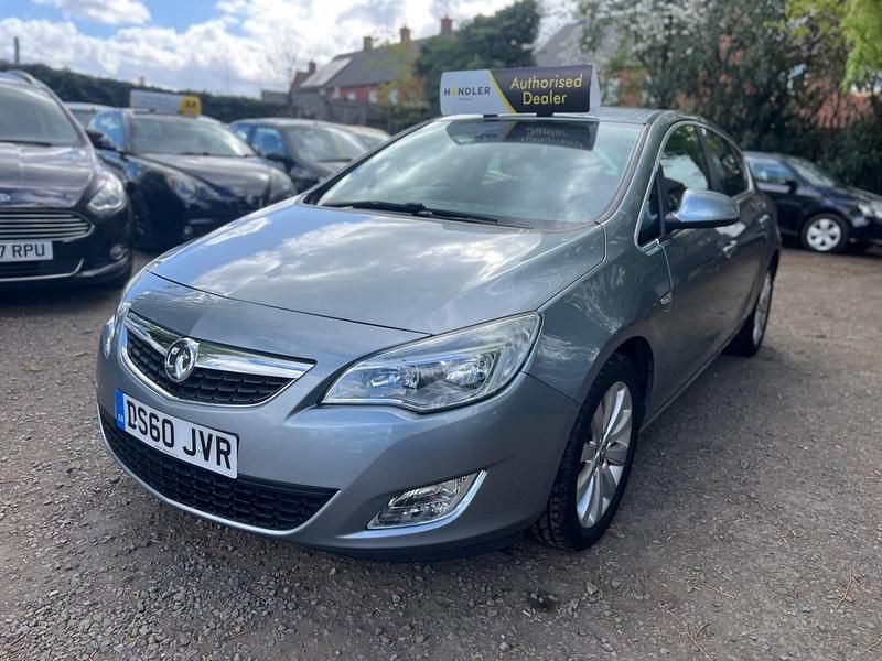 Used Vauxhall Astra 2010 Silver Hatchback