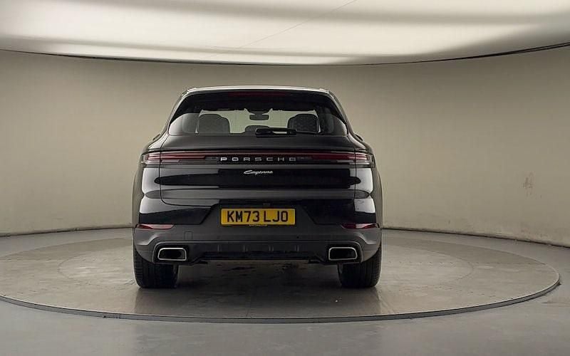 Used Porsche Cayenne 470 HP (345 kW) 2025 SUV