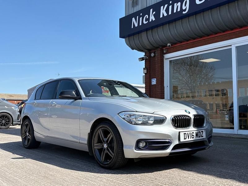 Used BMW 116 Sport Line 2016 Silver Hatchback
