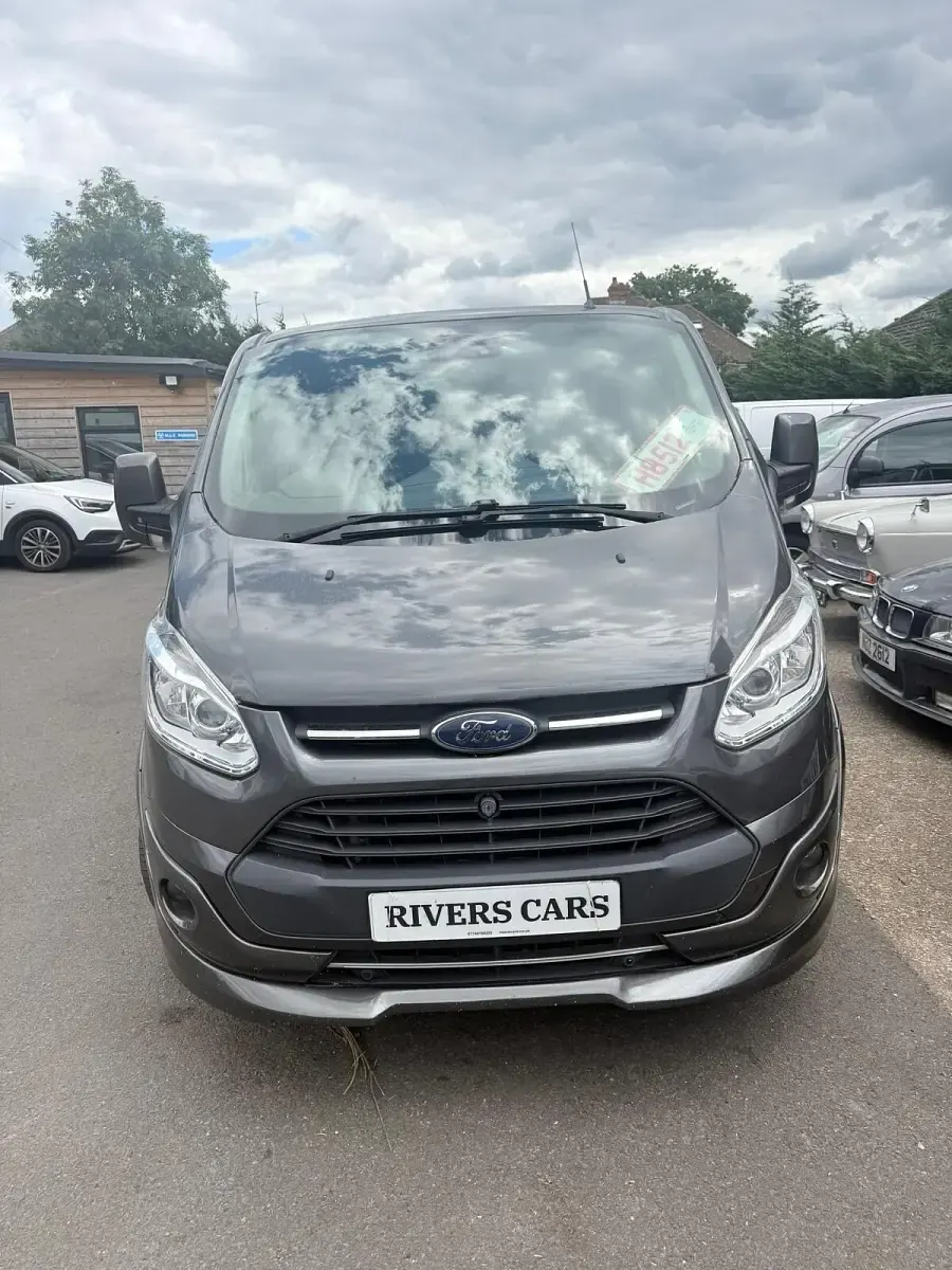 Used Ford Transit Custom Limited 170 HP (125 kW) 2018 Grey Van