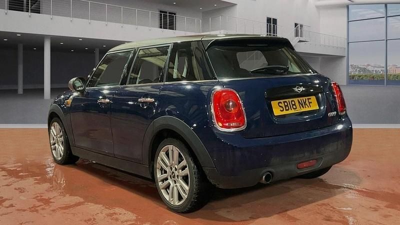 Usado Mini Cooper Hatch 2018 Azul Citadino