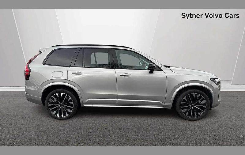 Used Volvo XC90 Plus 449 HP (330 kW) 2025 Silver SUV