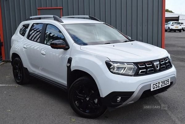 White Used 2022 Dacia Duster Extreme Hatchback | £15,695 (Fair price) - Image 1/4