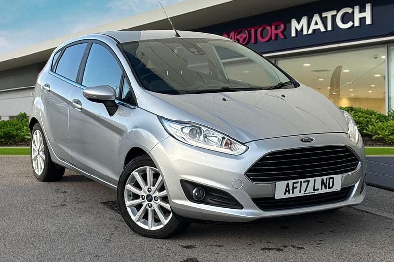 Silver Used 2017 Ford Fiesta Titanium Hatchback | £5,290 (Good price) - Image 1/4