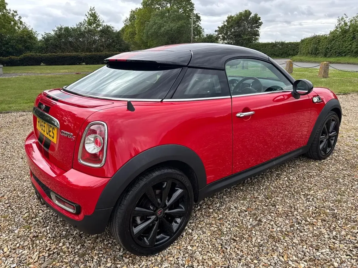 Used Mini Cooper S Coupé 2015 Red Coupe