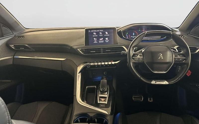 Used Peugeot 3008 GT-line 120 HP (88 kW) 2017 Red SUV