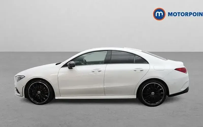Used Mercedes CLA220 AMG Line Premium Plus 190 HP (139 kW) 2022 White Sedan